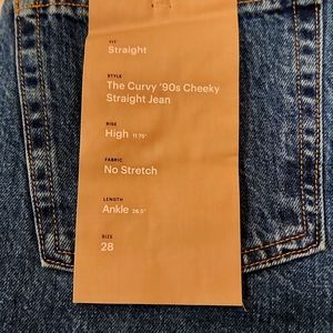 Everlane curvy 90s cheeky jean